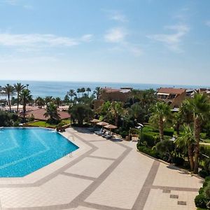 Jiyeh Marina Resort Hotel & Chalets